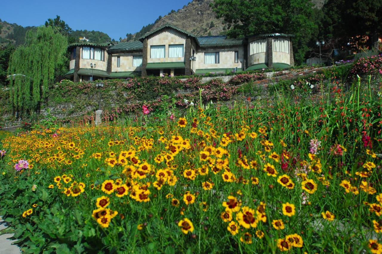 Shervani Hilltop Resort Nainital Exterior foto